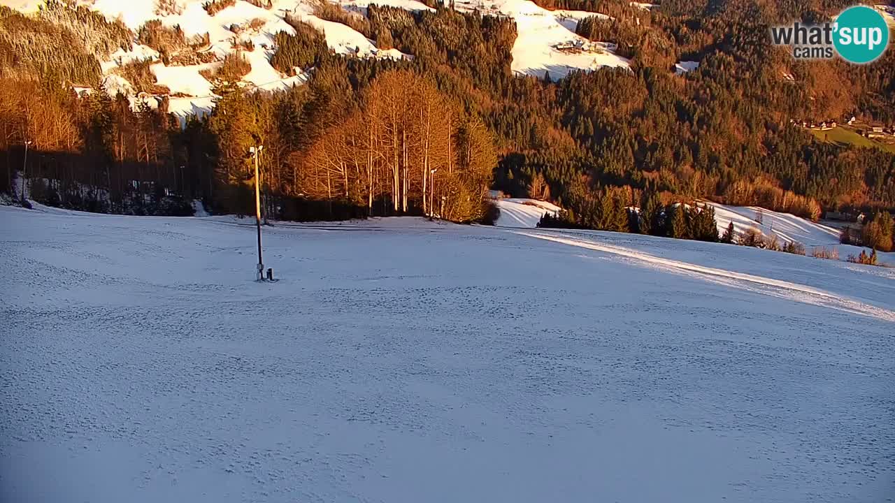 Stazione sciistica di Stari Vrh Webcam in diretta – Slovenia