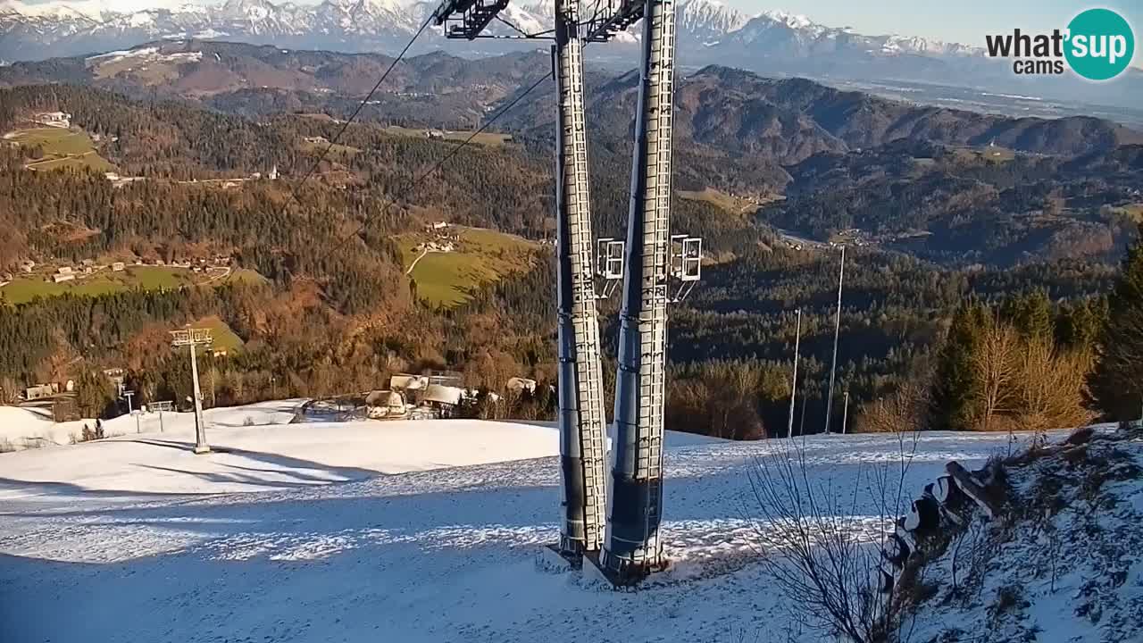 Smučišče Stari Vrh Spletna kamera – vrtljiva