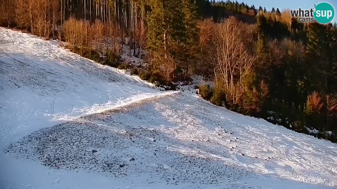 Webcam en direct de la station de ski de Stari Vrh – Slovénie