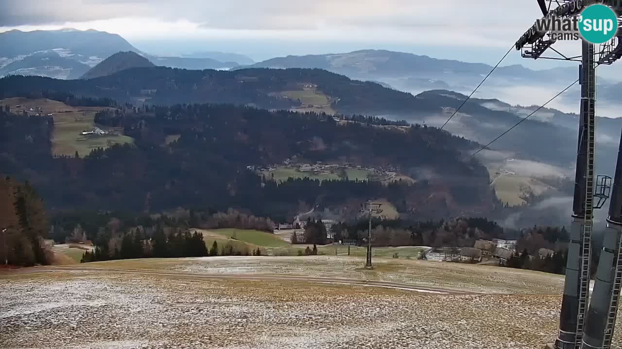 Stazione sciistica di Stari Vrh Webcam in diretta – Slovenia