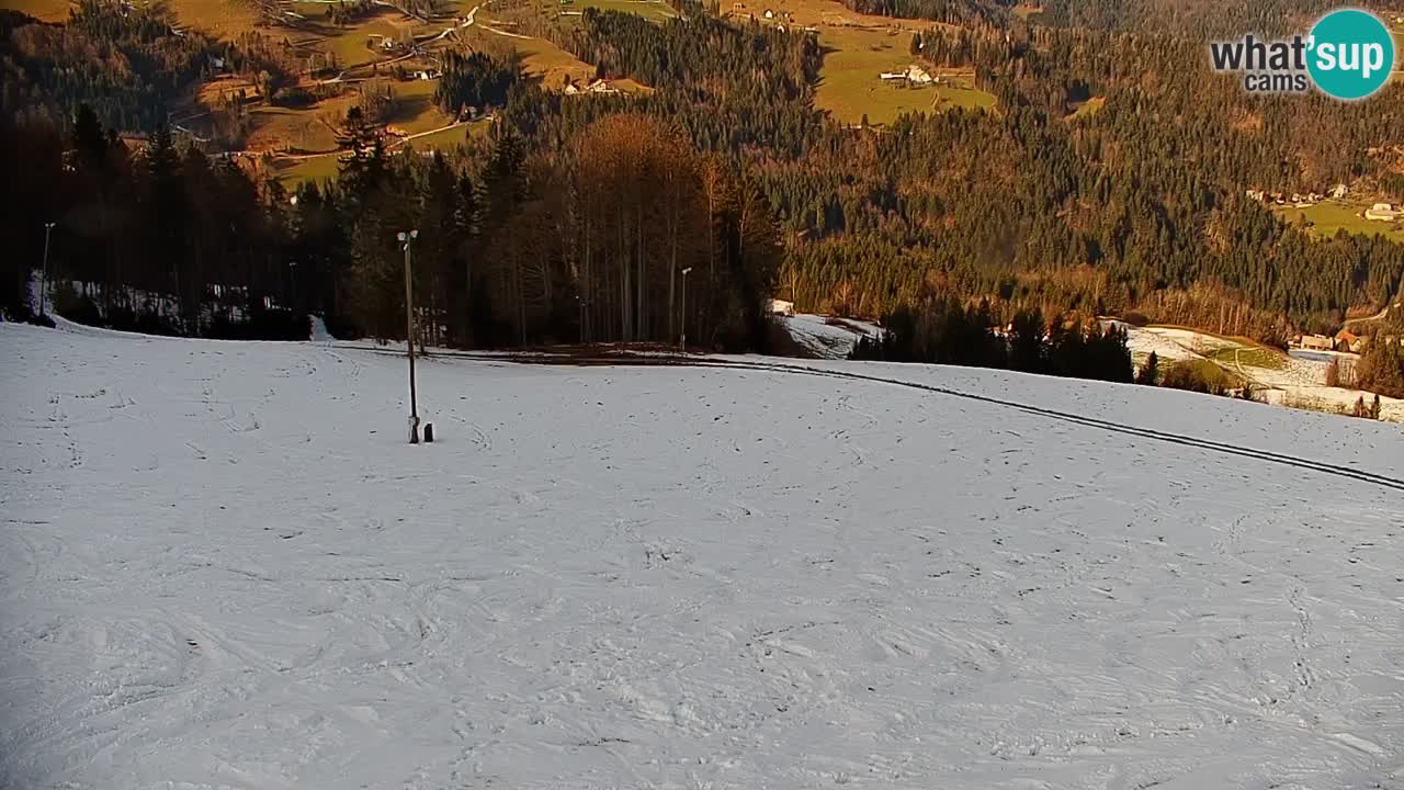 Stazione sciistica di Stari Vrh Webcam in diretta – Slovenia