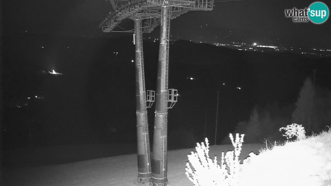 Skijalište Stari Vrh Web kamera uživo – Slovenija
