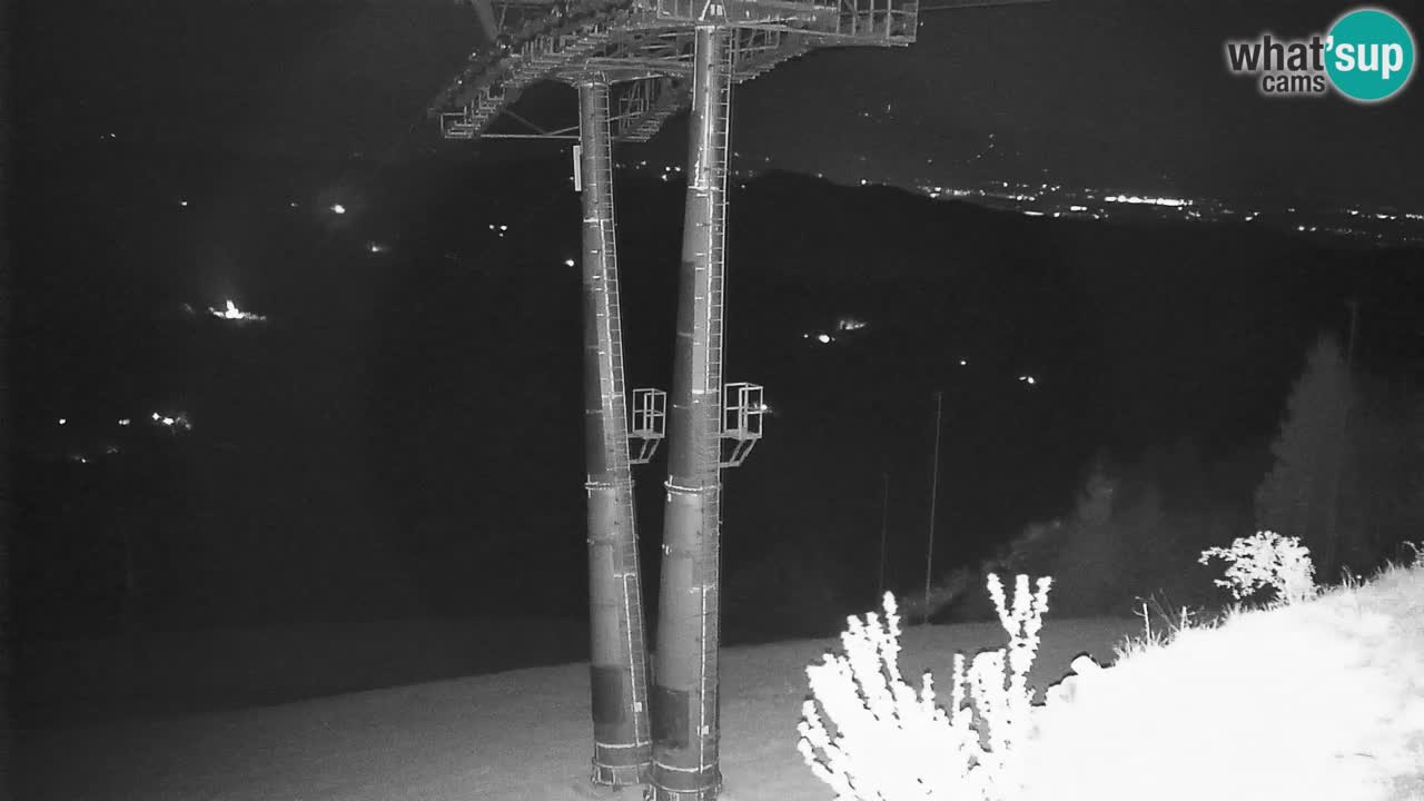 Skijalište Stari Vrh Web kamera uživo – Slovenija