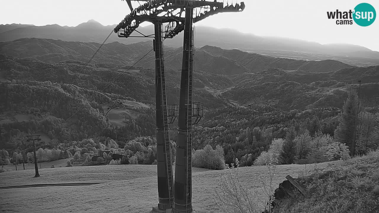 Skijalište Stari Vrh Web kamera uživo – Slovenija