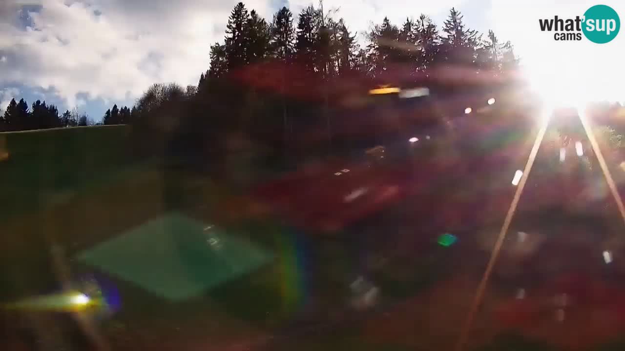 Stazione sciistica di Stari Vrh Webcam in diretta – Slovenia