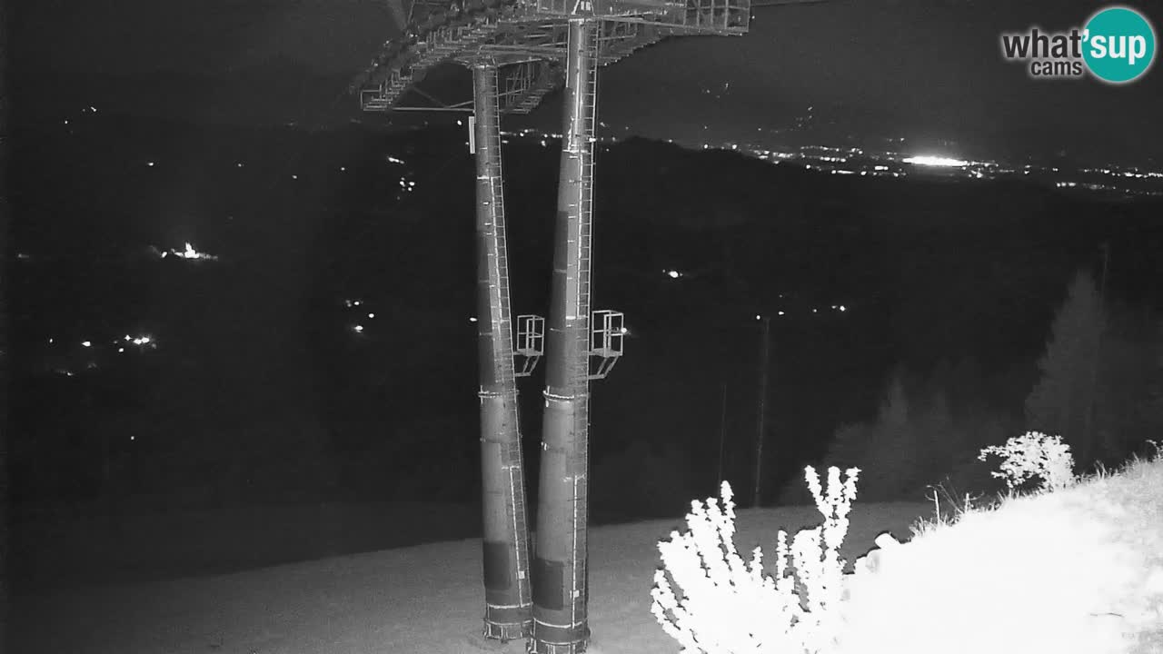 Skijalište Stari Vrh Web kamera uživo – Slovenija