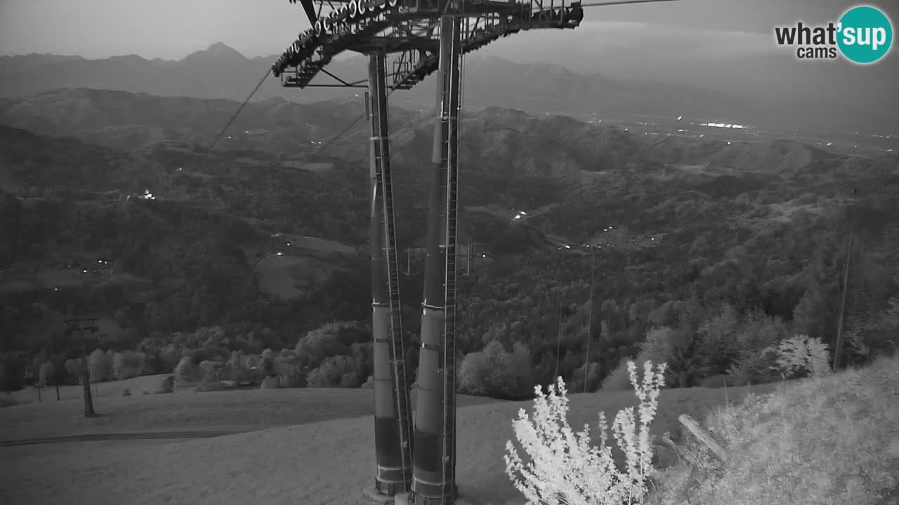 Webcam en direct de la station de ski de Stari Vrh – Slovénie