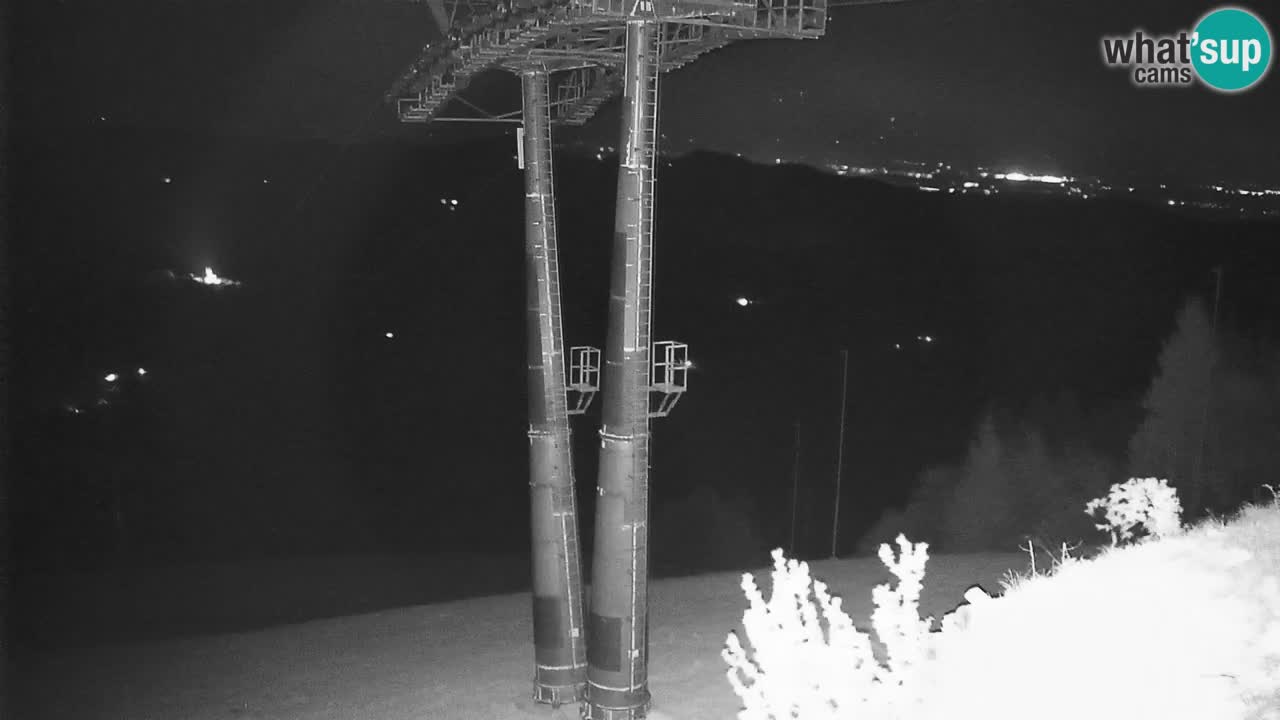 Smučišče Stari Vrh Spletna kamera – vrtljiva