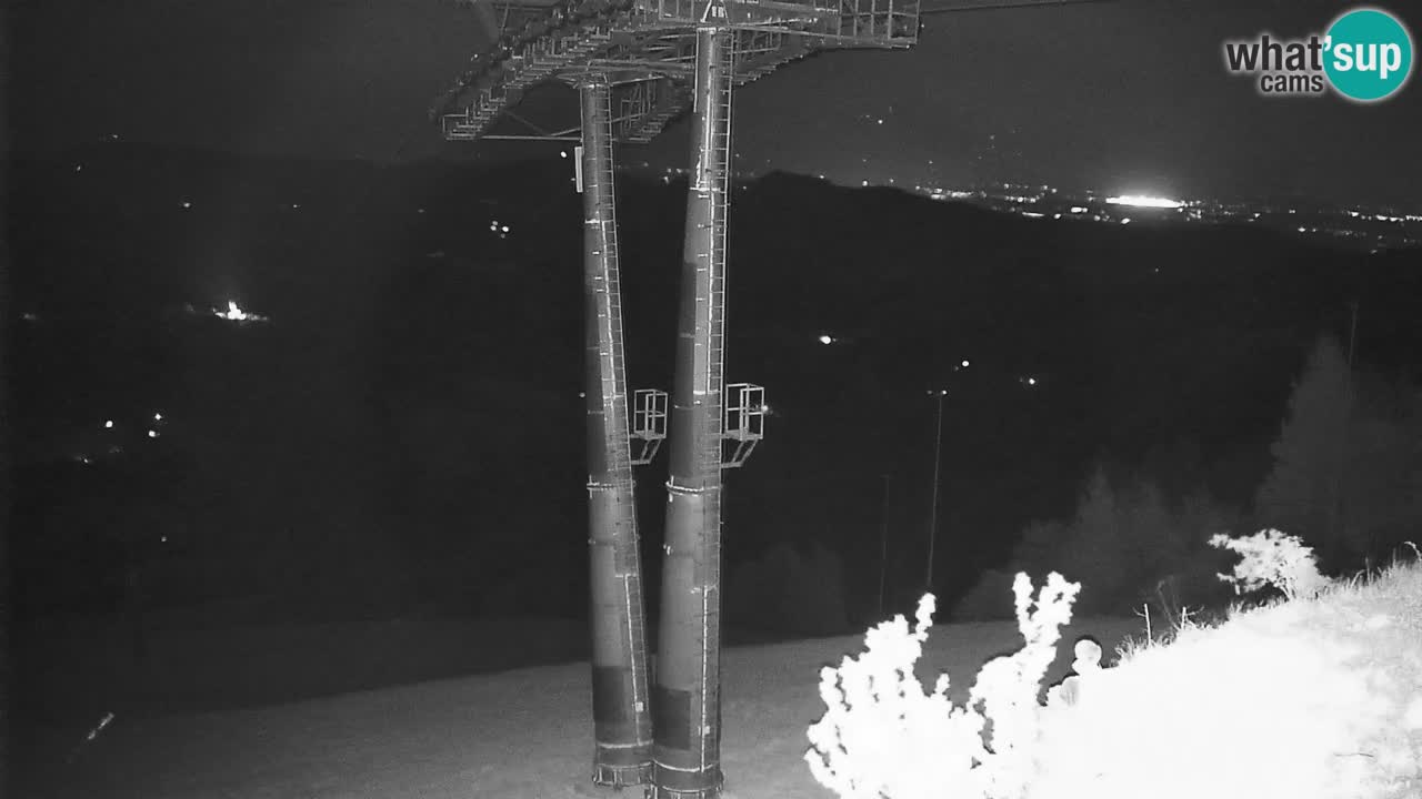 Skijalište Stari Vrh Web kamera uživo – Slovenija