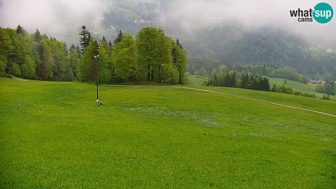 Skijalište Stari Vrh Web kamera uživo – Slovenija