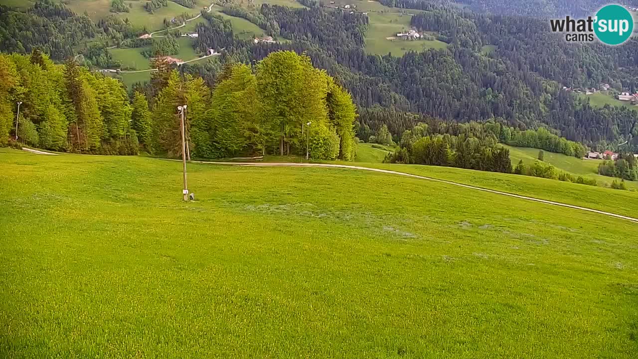 Smučišče Stari Vrh Spletna kamera – vrtljiva
