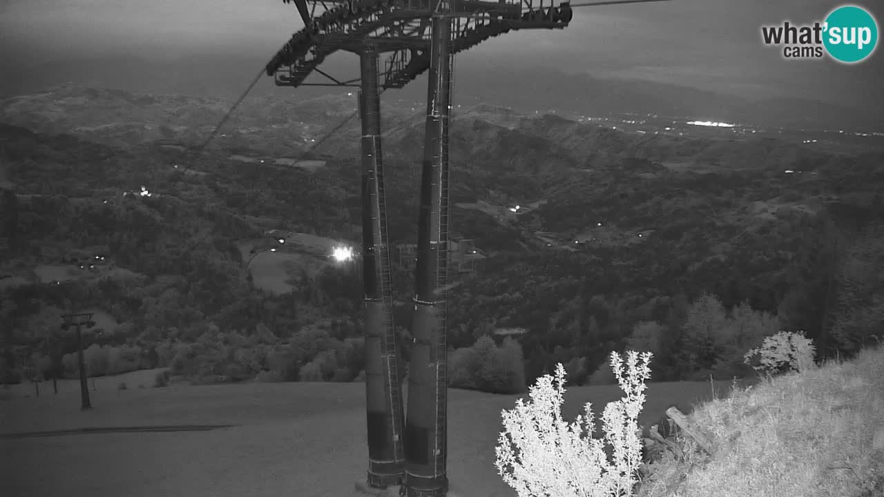 Stari Vrh Ski resort Live webcam – Slovenia