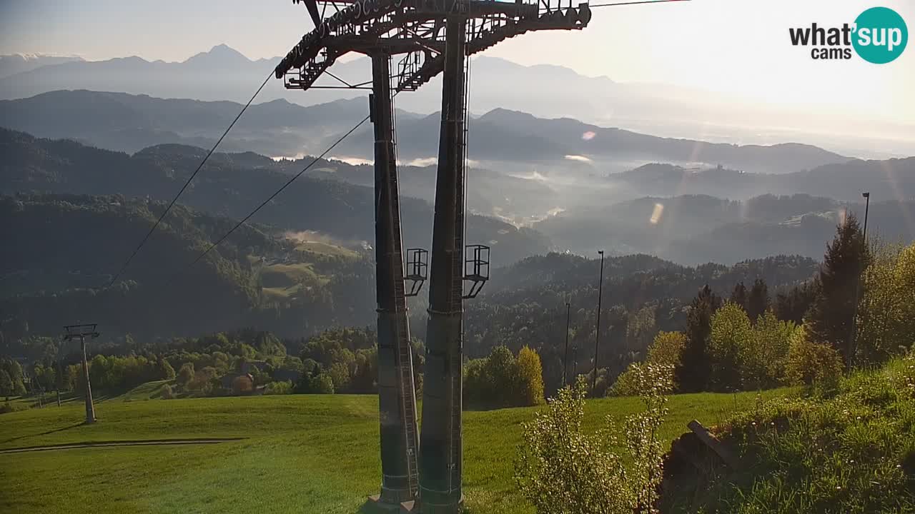 Smučišče Stari Vrh Spletna kamera – vrtljiva