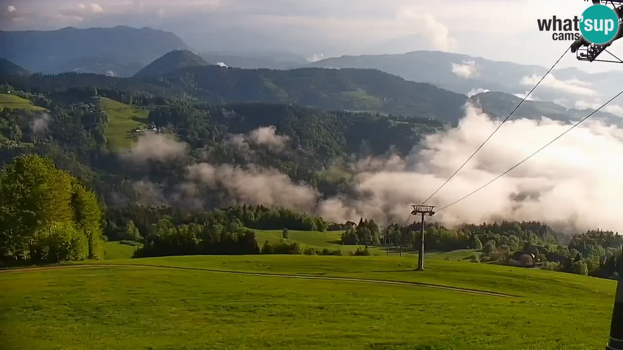 Smučišče Stari Vrh Spletna kamera – vrtljiva