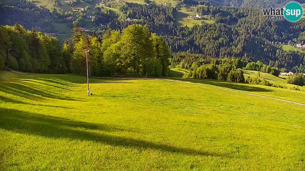 Smučišče Stari Vrh Spletna kamera – vrtljiva