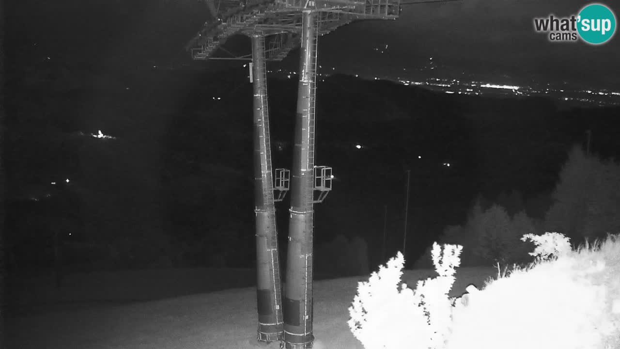 Skijalište Stari Vrh Web kamera uživo – Slovenija
