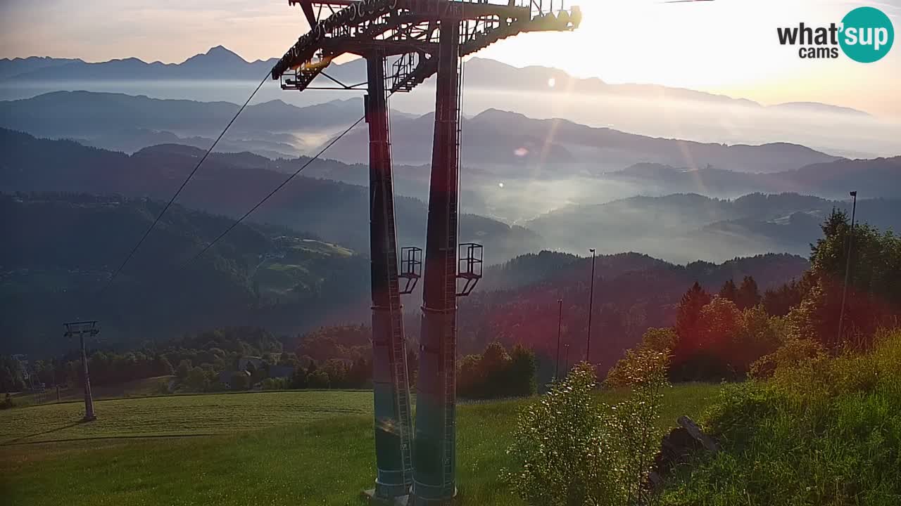 Skijalište Stari Vrh Web kamera uživo – Slovenija