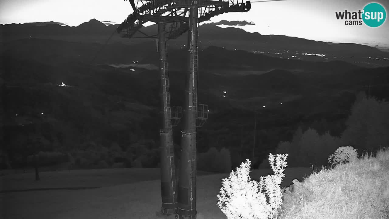 Webcam en direct de la station de ski de Stari Vrh – Slovénie