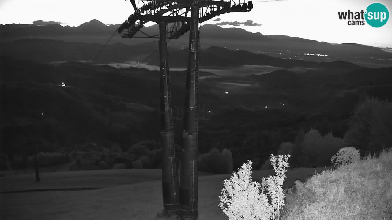 Webcam en direct de la station de ski de Stari Vrh – Slovénie