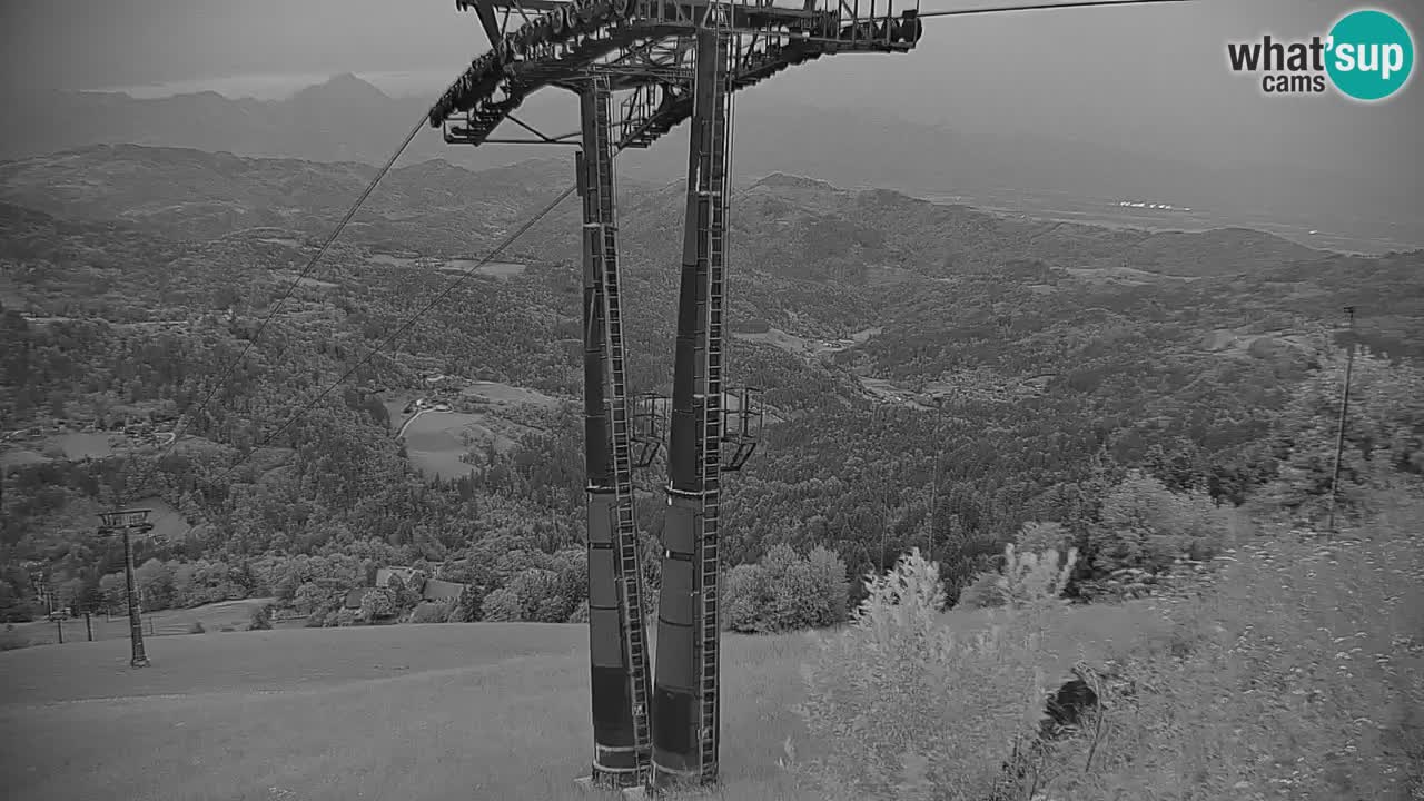 Stazione sciistica di Stari Vrh Webcam in diretta – Slovenia