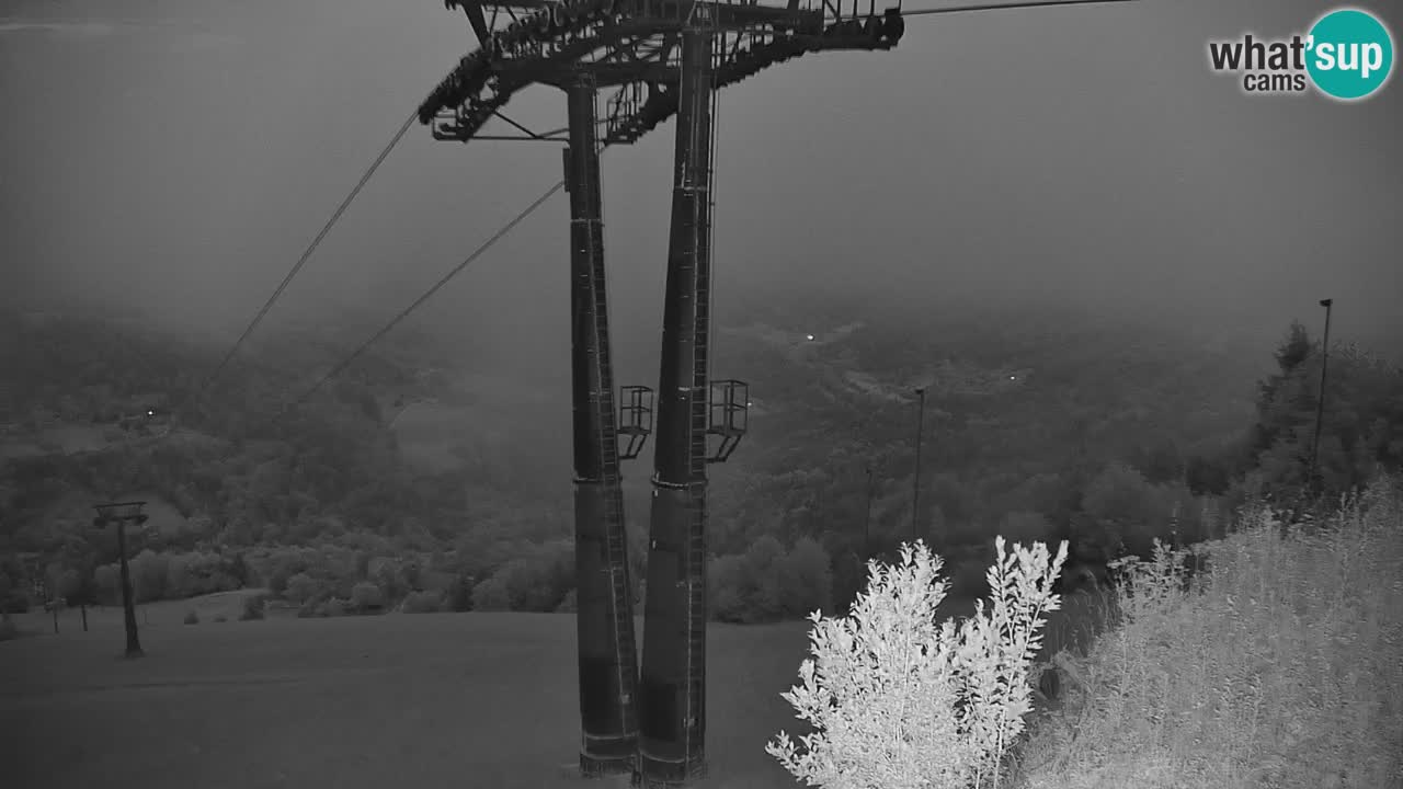 Stazione sciistica di Stari Vrh Webcam in diretta – Slovenia