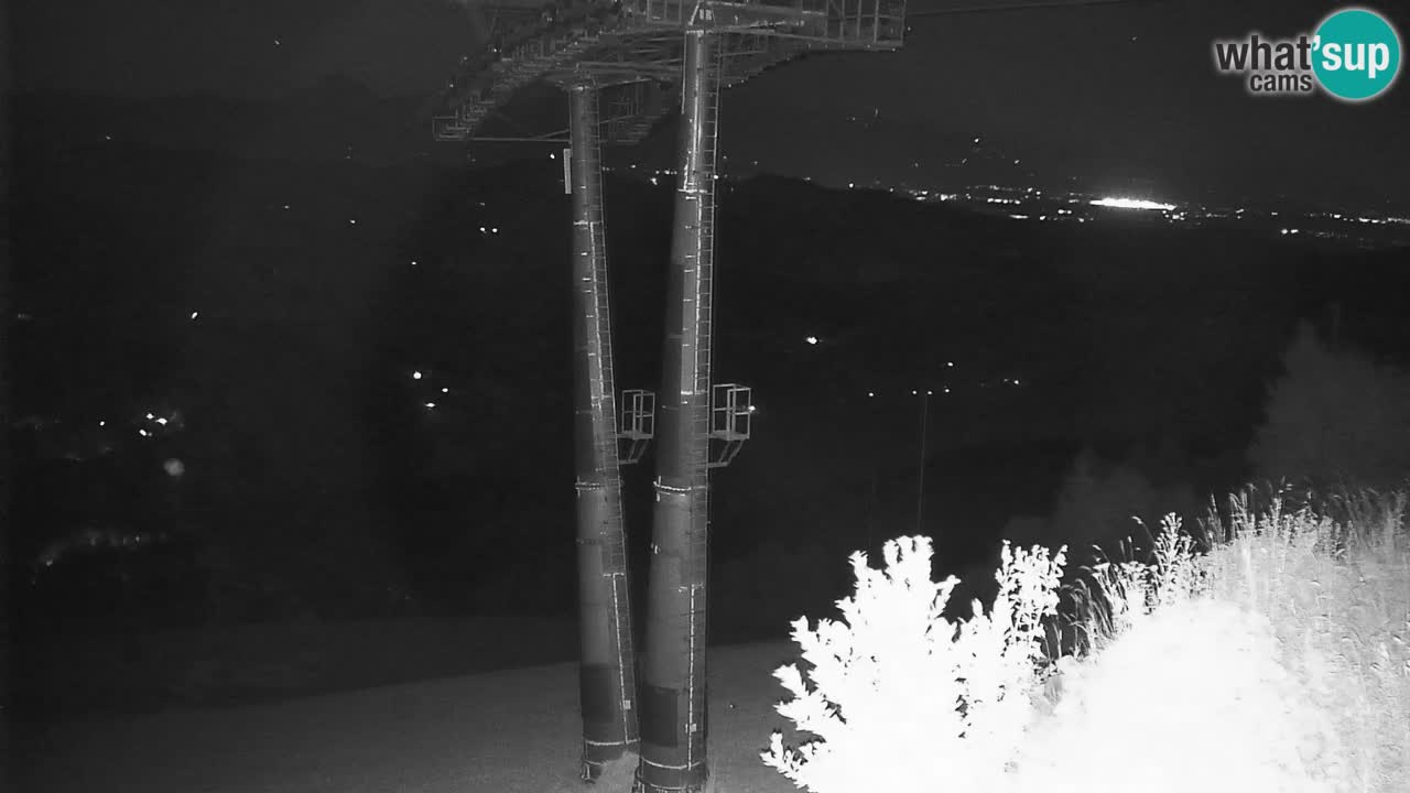 Smučišče Stari Vrh Spletna kamera – vrtljiva