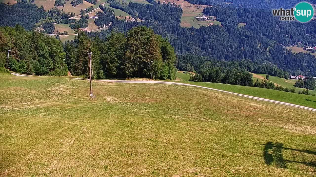 Smučišče Stari Vrh Spletna kamera – vrtljiva