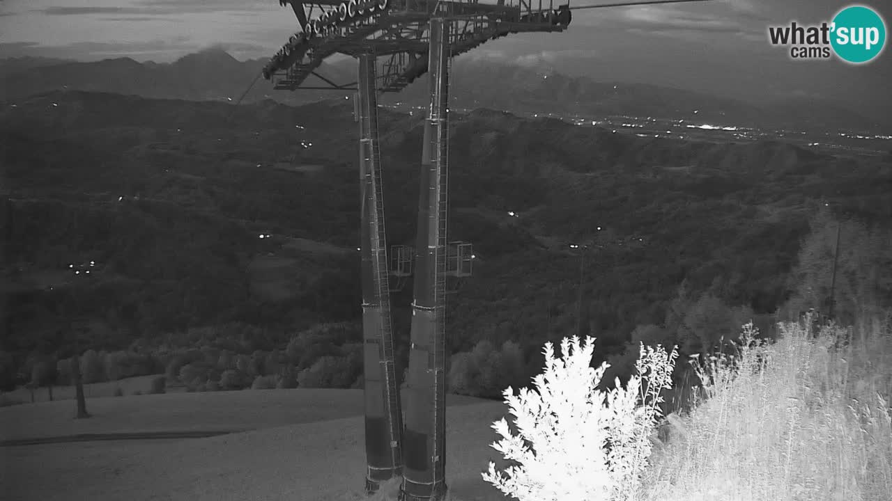 Stari Vrh Ski resort Live webcam – Slovenia