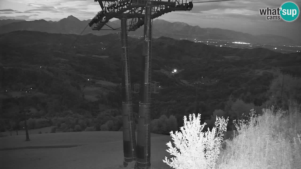 Stari Vrh Ski resort Live webcam – Slovenia