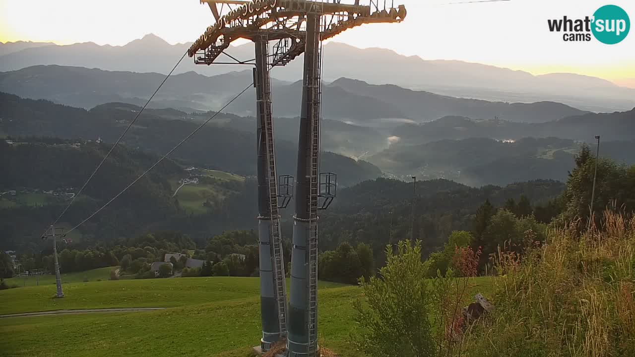 Skijalište Stari Vrh Web kamera uživo – Slovenija