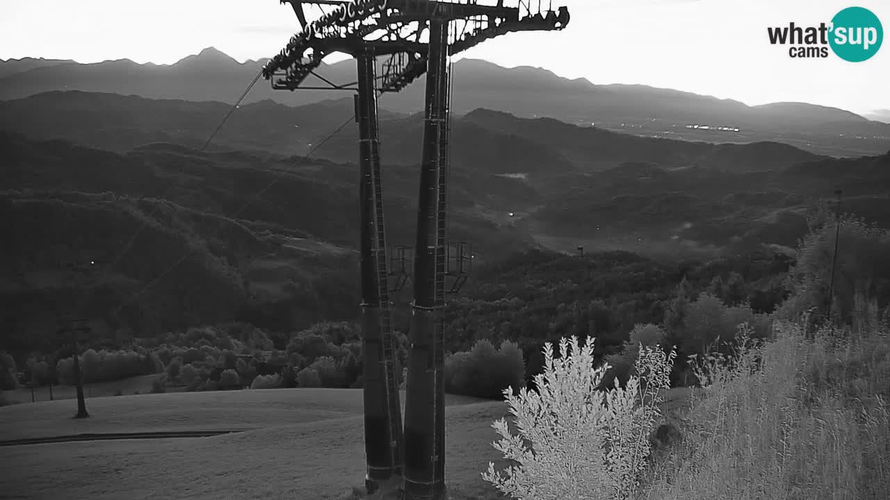 Webcam en direct de la station de ski de Stari Vrh – Slovénie