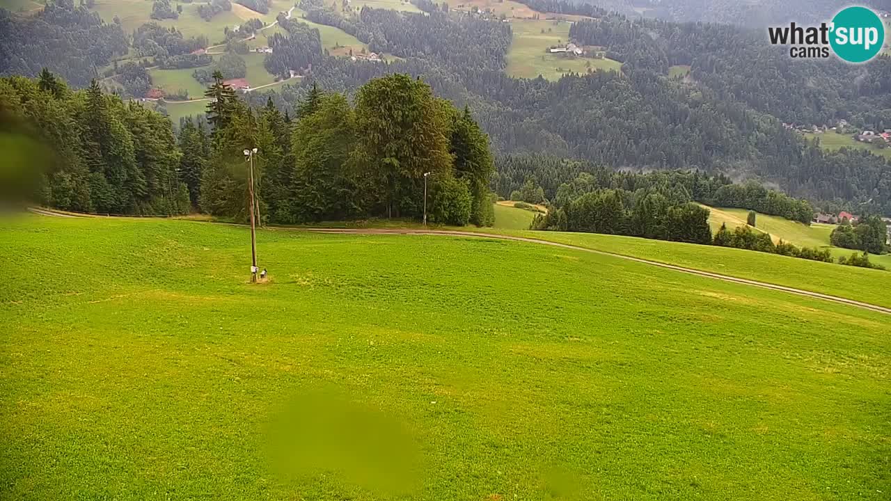 Stazione sciistica di Stari Vrh Webcam in diretta – Slovenia