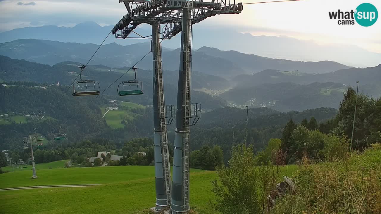 Stazione sciistica di Stari Vrh Webcam in diretta – Slovenia