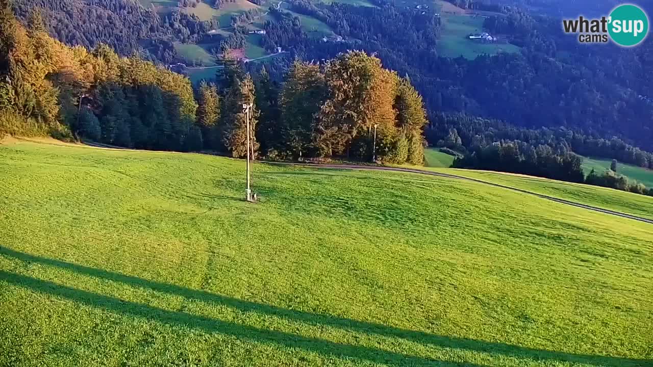 Stazione sciistica di Stari Vrh Webcam in diretta – Slovenia