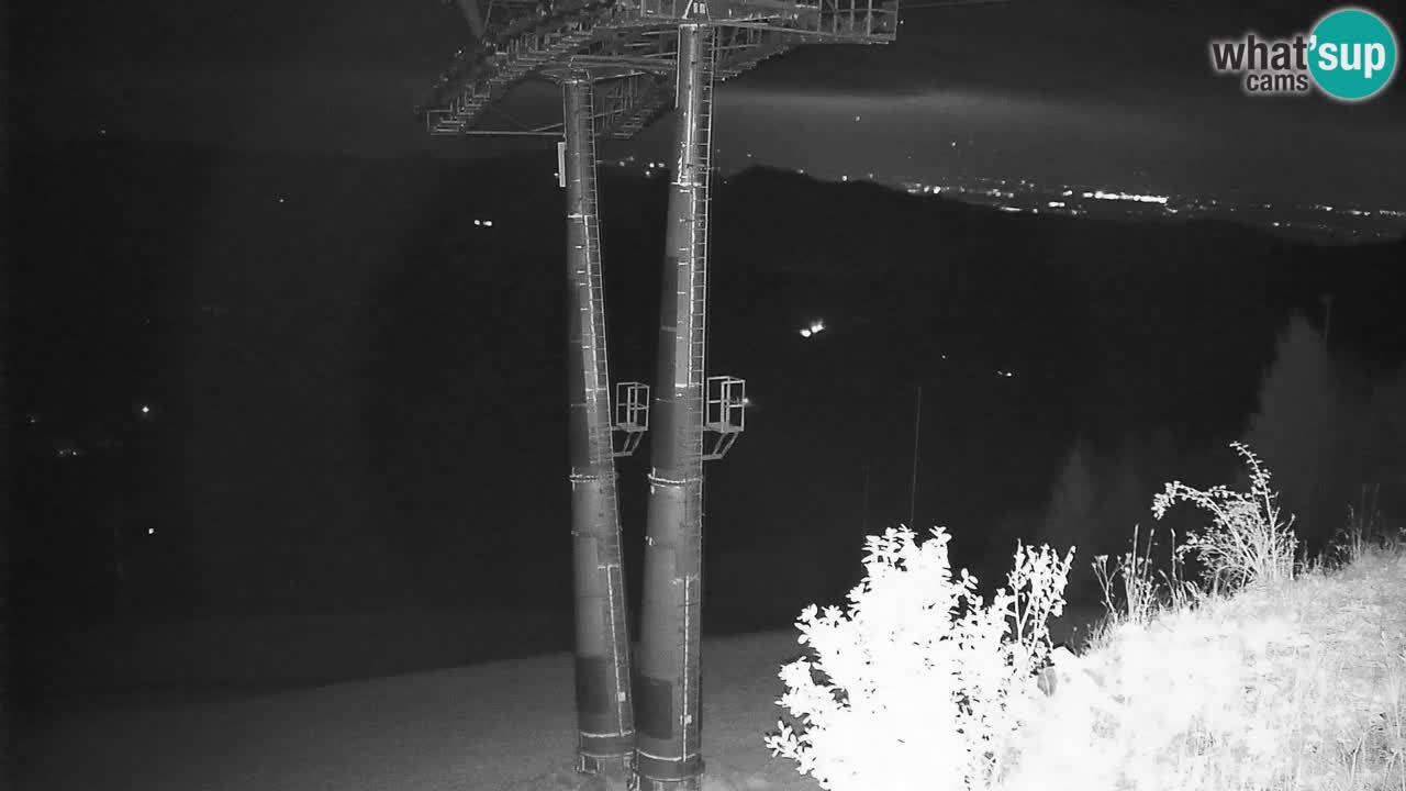 Smučišče Stari Vrh Spletna kamera – vrtljiva