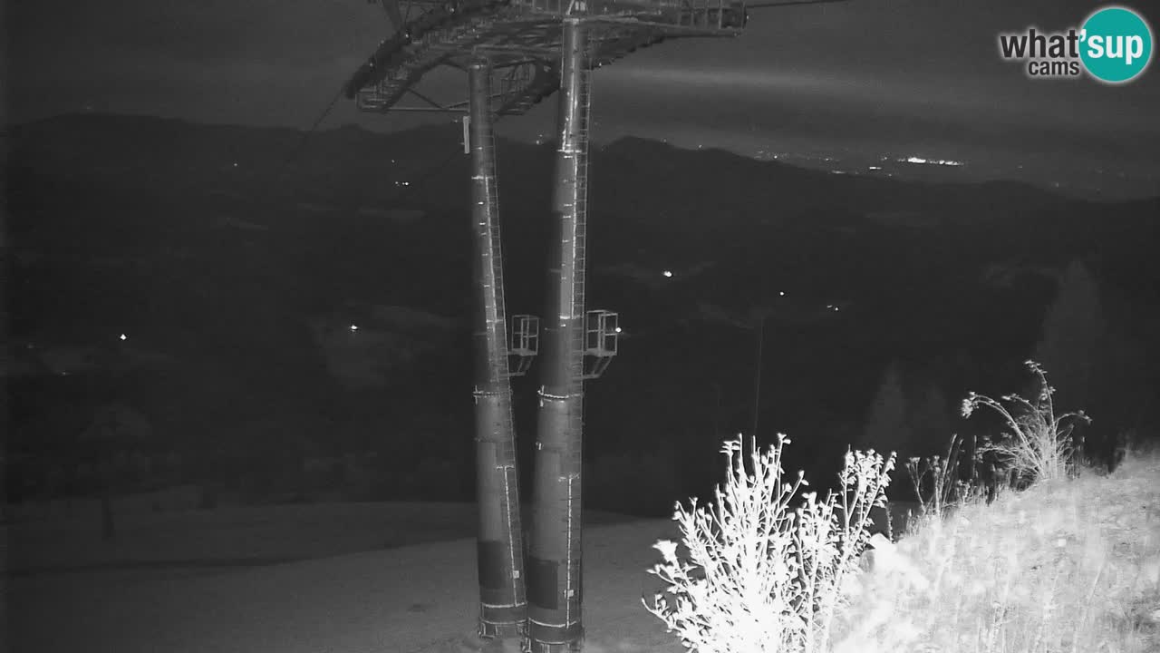 Skijalište Stari Vrh Web kamera uživo – Slovenija