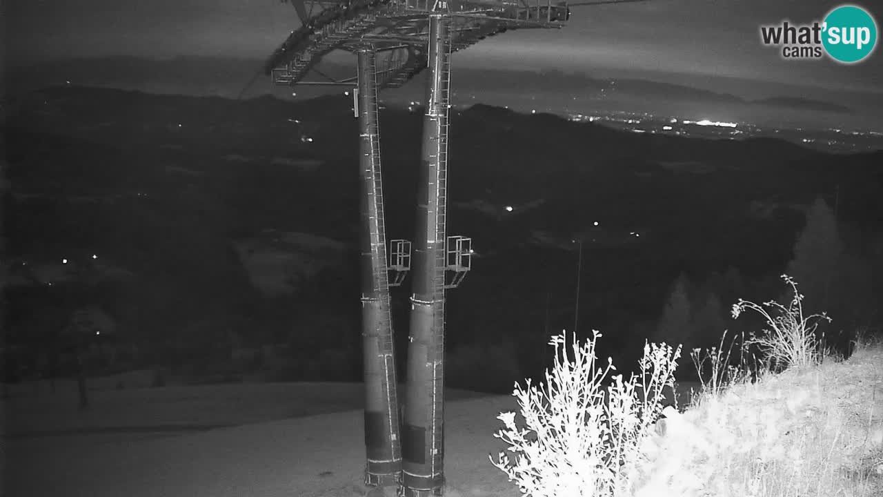 Skijalište Stari Vrh Web kamera uživo – Slovenija