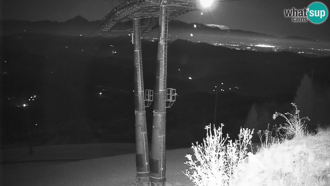 Smučišče Stari Vrh Spletna kamera – vrtljiva