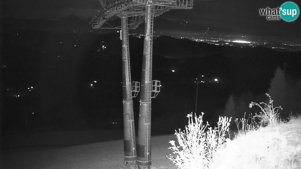 Stazione sciistica di Stari Vrh Webcam in diretta – Slovenia