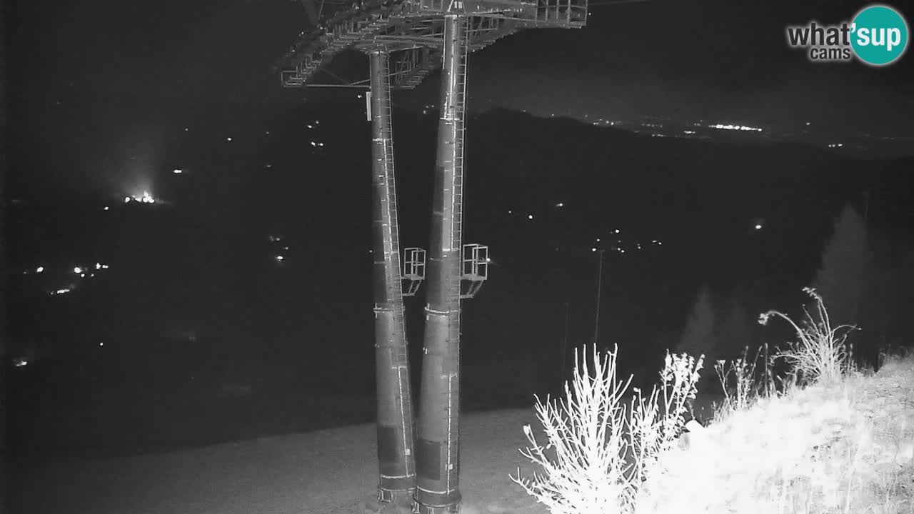 Stazione sciistica di Stari Vrh Webcam in diretta – Slovenia