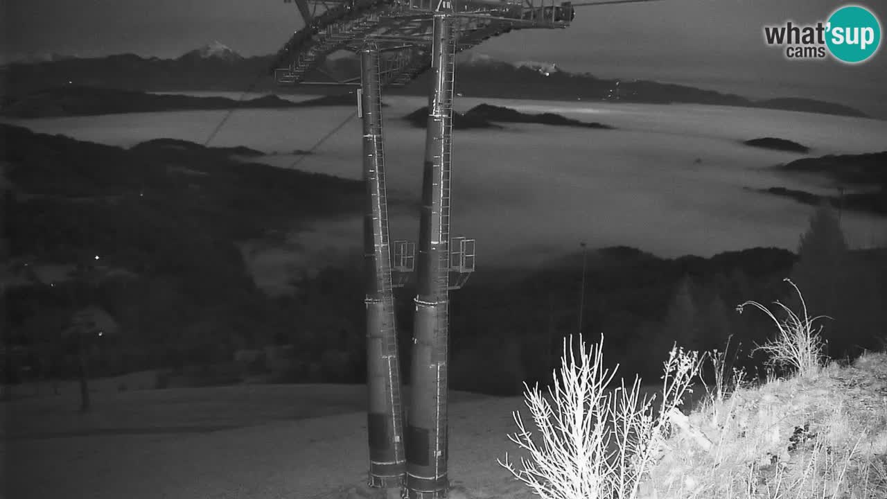 Smučišče Stari Vrh Spletna kamera – vrtljiva