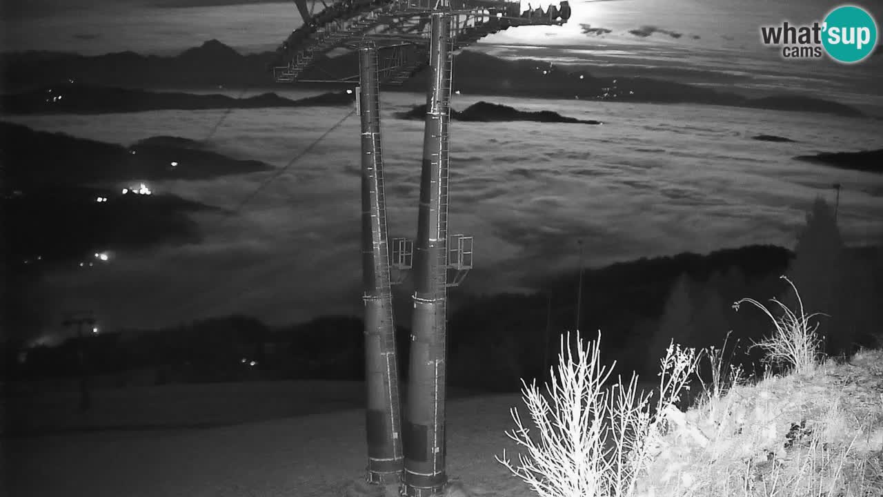 Stazione sciistica di Stari Vrh Webcam in diretta – Slovenia
