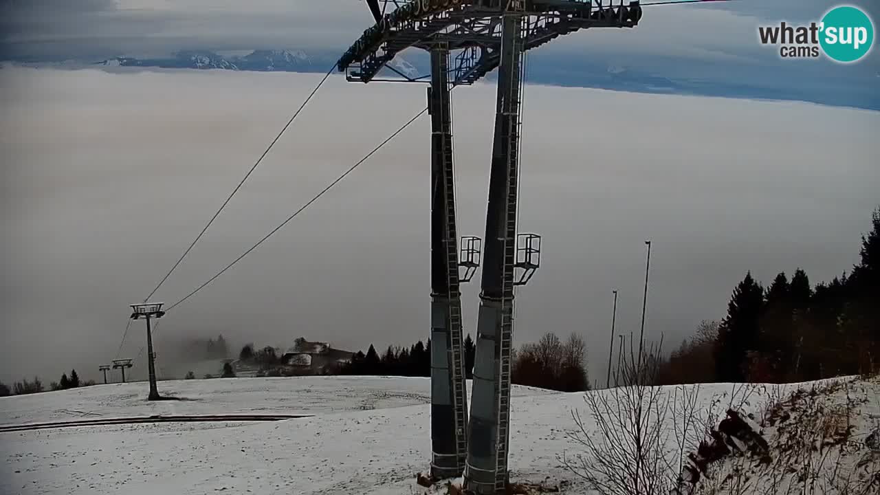 Smučišče Stari Vrh Spletna kamera – vrtljiva