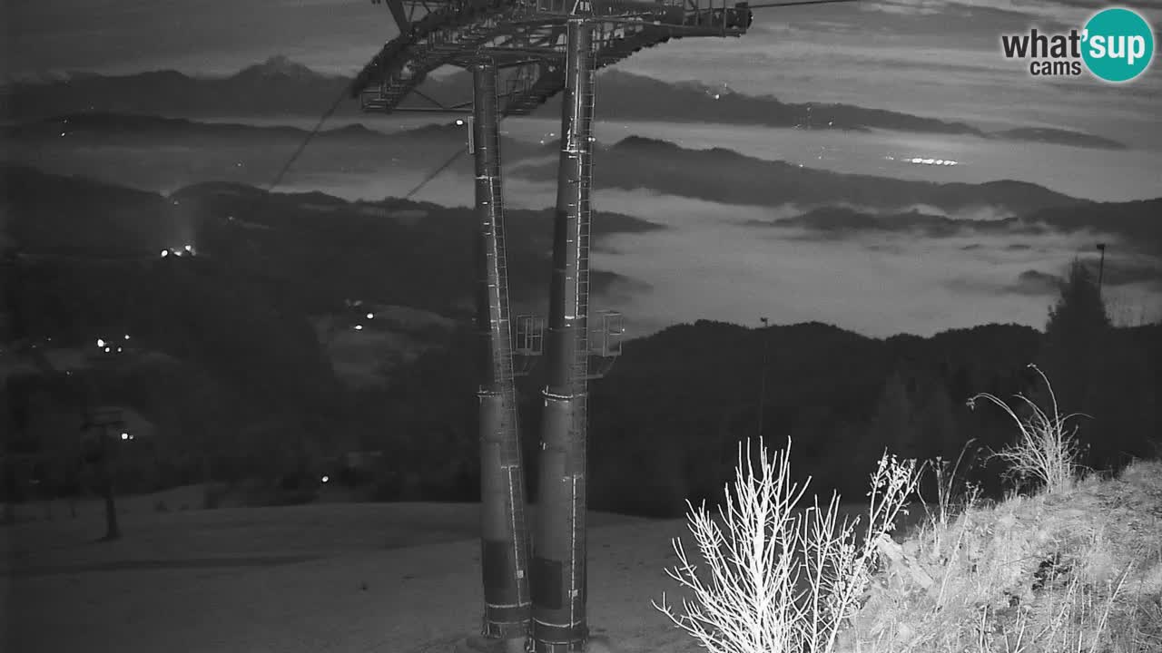 Skijalište Stari Vrh Web kamera uživo – Slovenija