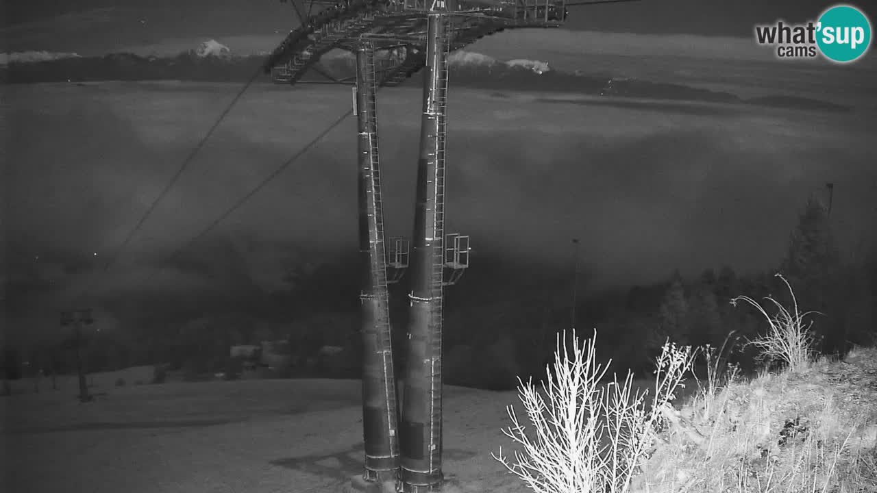 Stazione sciistica di Stari Vrh Webcam in diretta – Slovenia