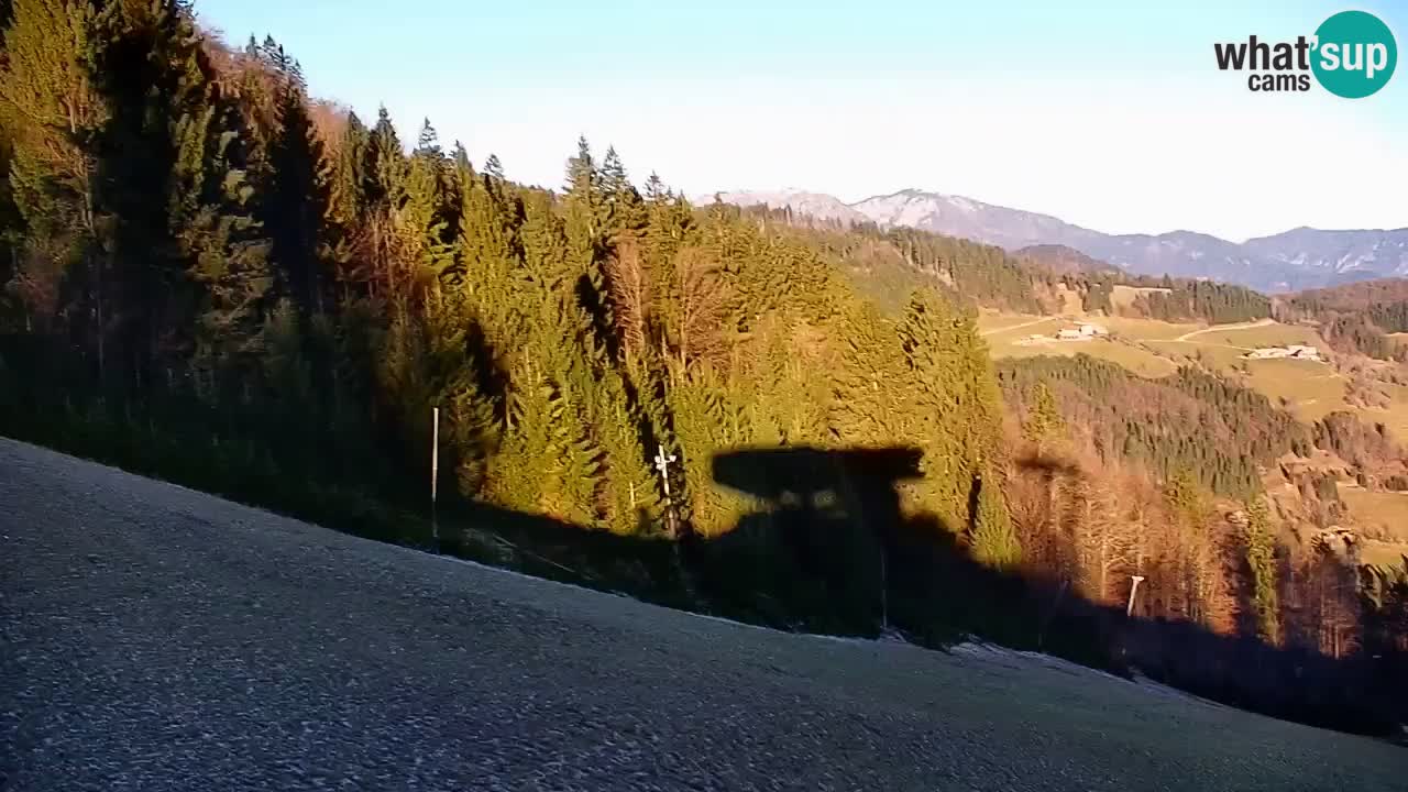 Smučišče Stari Vrh Spletna kamera – vrtljiva