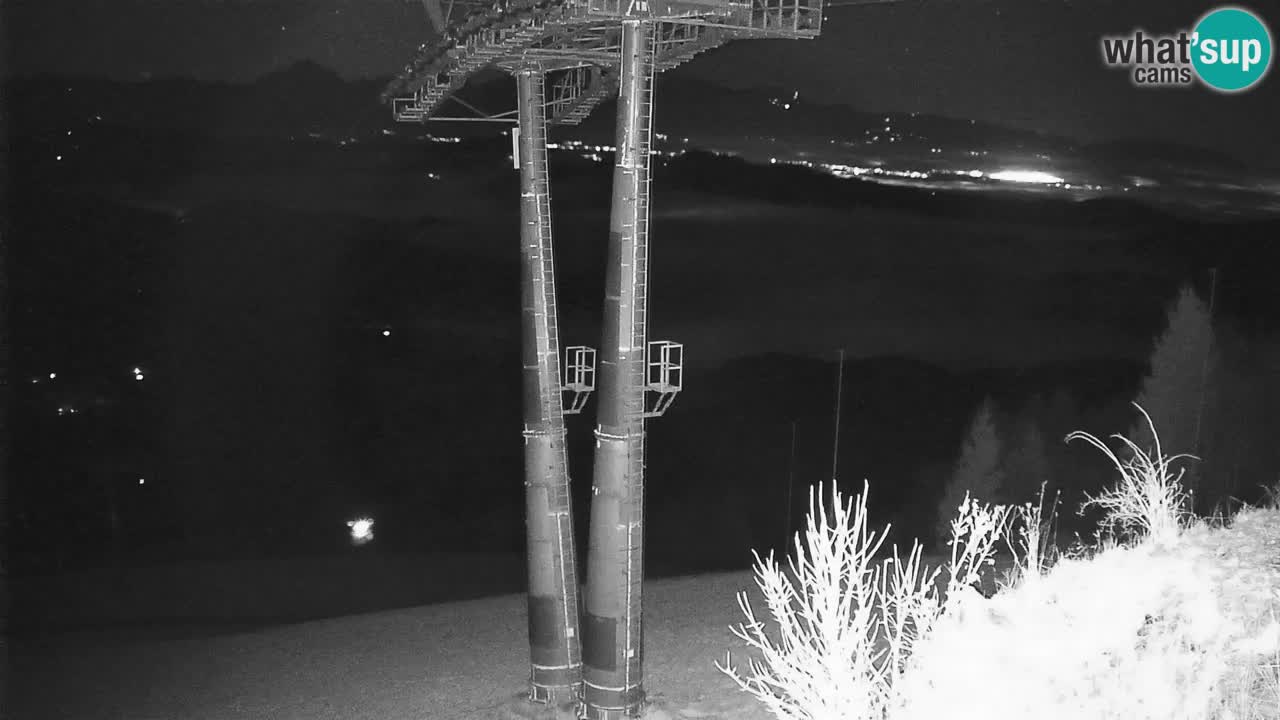 Stazione sciistica di Stari Vrh Webcam in diretta – Slovenia