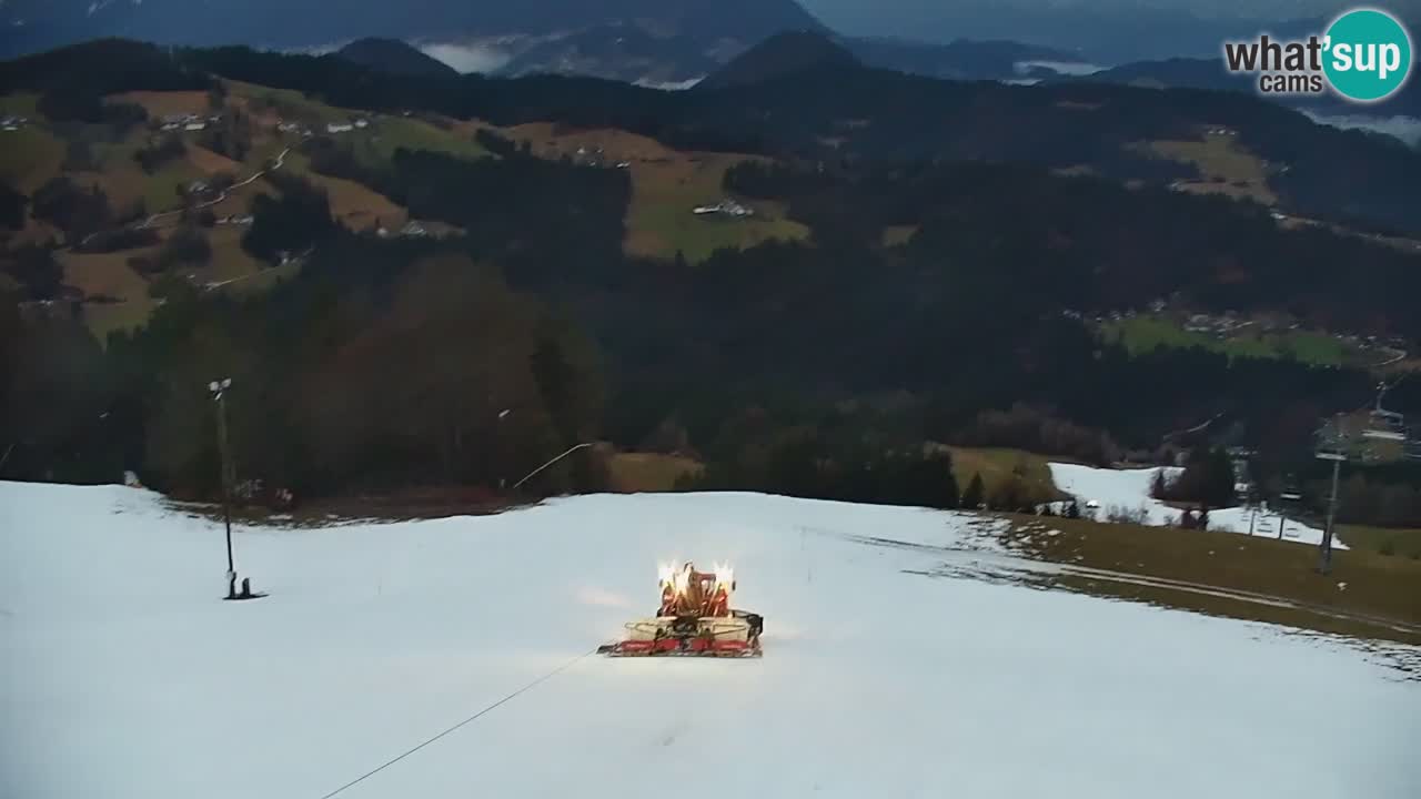 Smučišče Stari Vrh Spletna kamera – vrtljiva