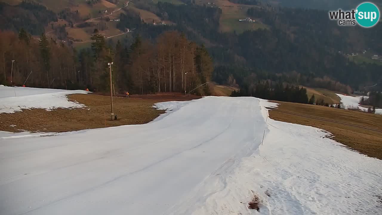 Smučišče Stari Vrh Spletna kamera – vrtljiva