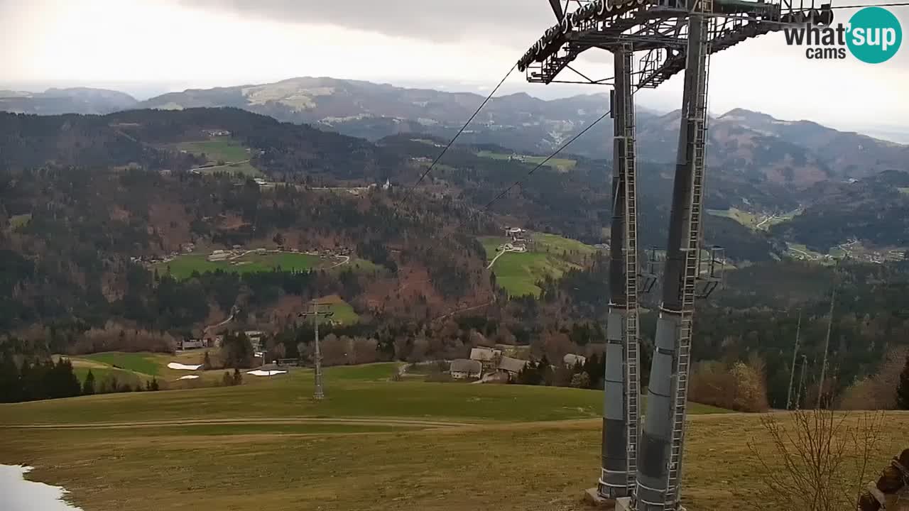 Smučišče Stari Vrh Spletna kamera – vrtljiva